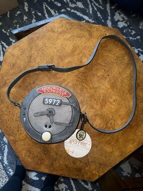 NWT Danielle Nicole Harry Potter Hogwarts Express Crossbody Bag New With Tag